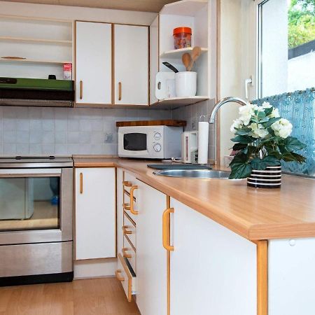 2 Person Holiday Home In Gr Sten Grasten Bagian luar foto