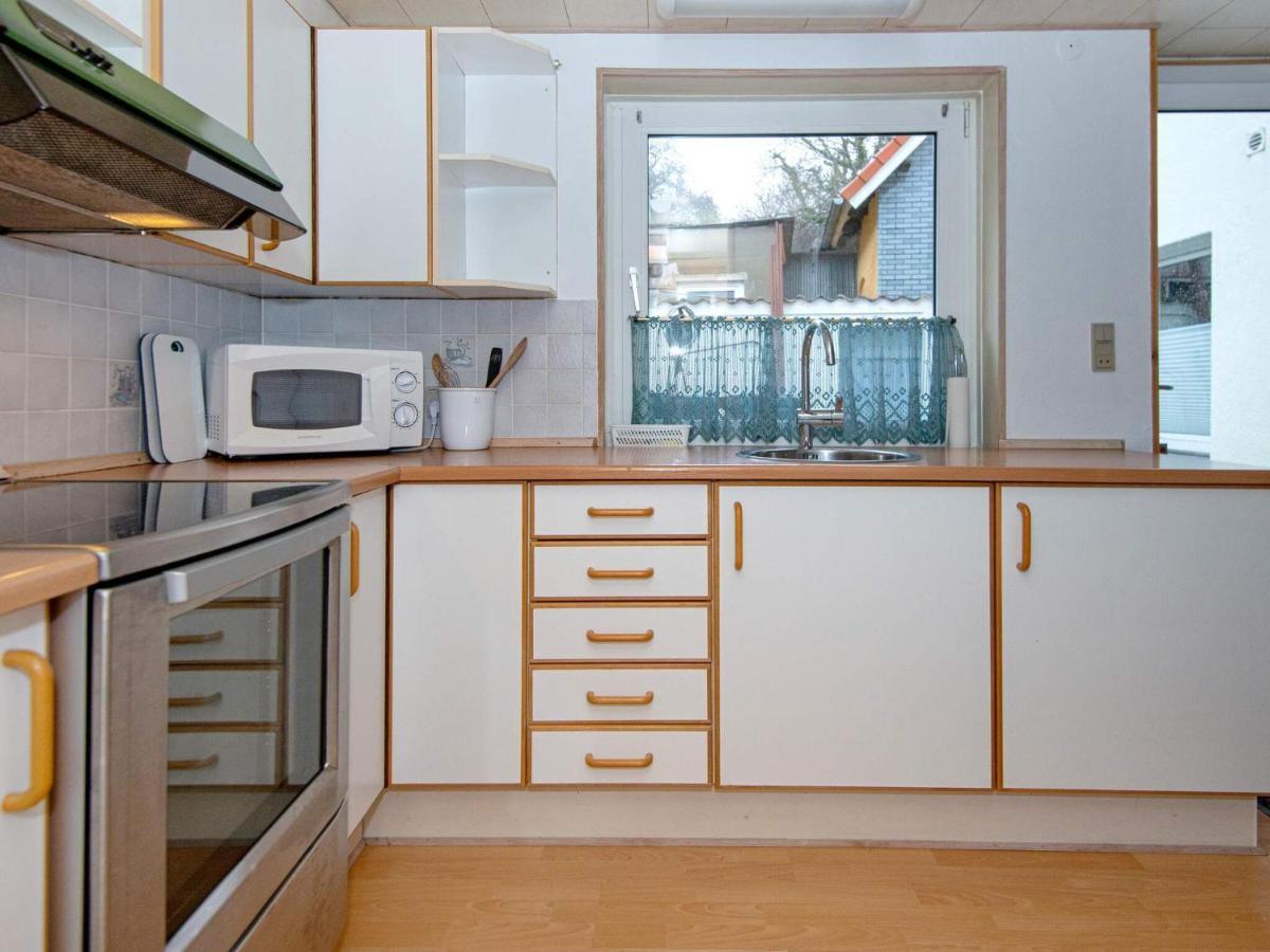 2 Person Holiday Home In Gr Sten Grasten Bagian luar foto
